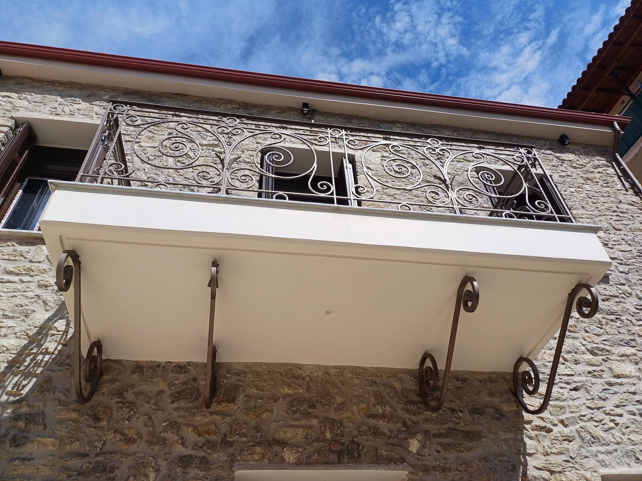 461160132 1709239336579924 3159454171277061223 n